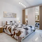 Stylish 2br In St Julians سانت جوليان