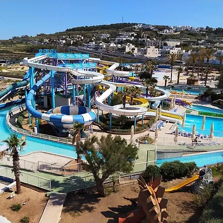 Apartament Stylish 2br In St Julians St. Julian's