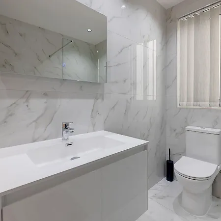 Stylish 2br In St Julians Apartamento