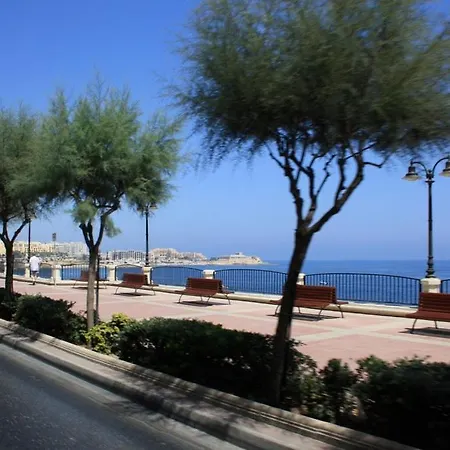 Stylish 2br In St Julians