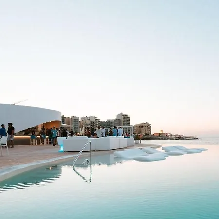 Stylish 2br In St Julians *